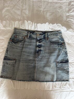 Light Wash Denim Cargo Mini Skirt - Women